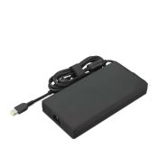 Schlankes 300-W-Netzteil