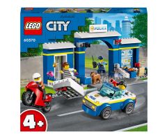 LEGO City 60370 Police Station Chase